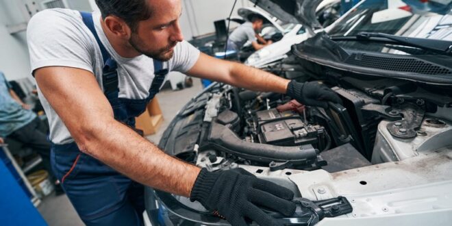 Porque a ventoinha liga com o motor frio