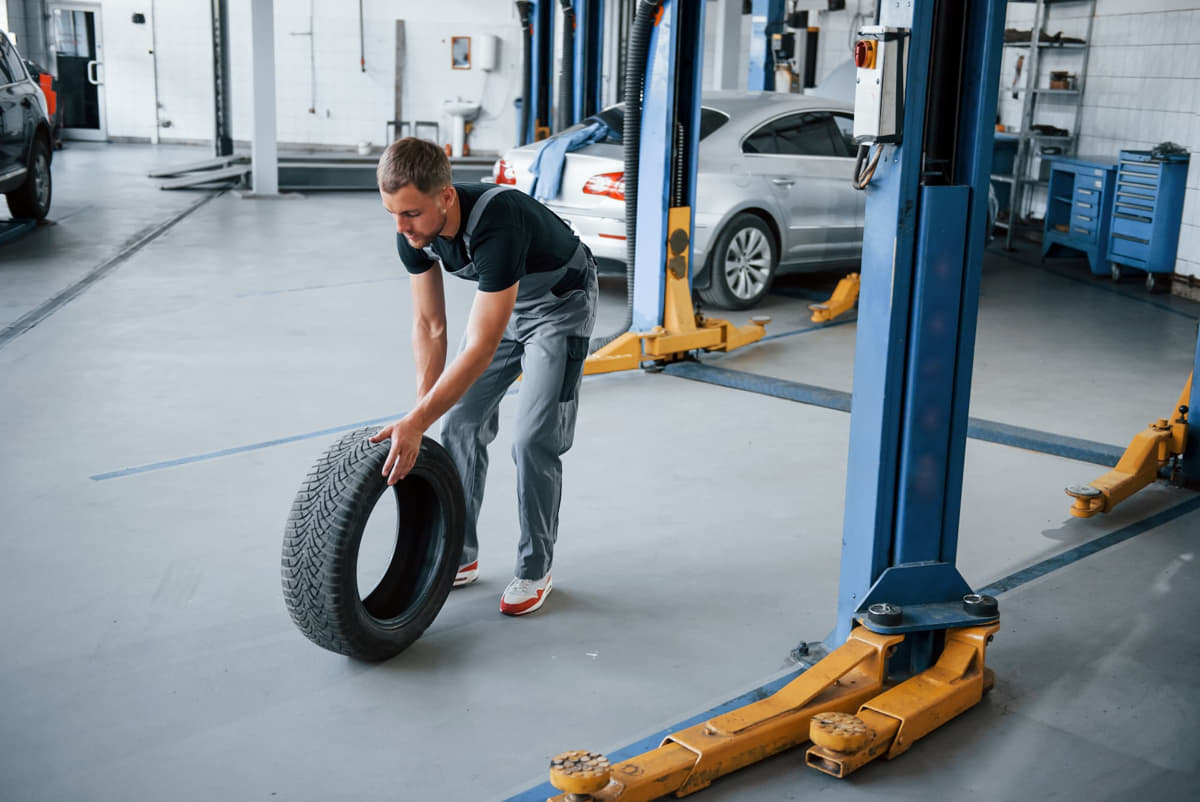 Como fazer a rotação de pneus?